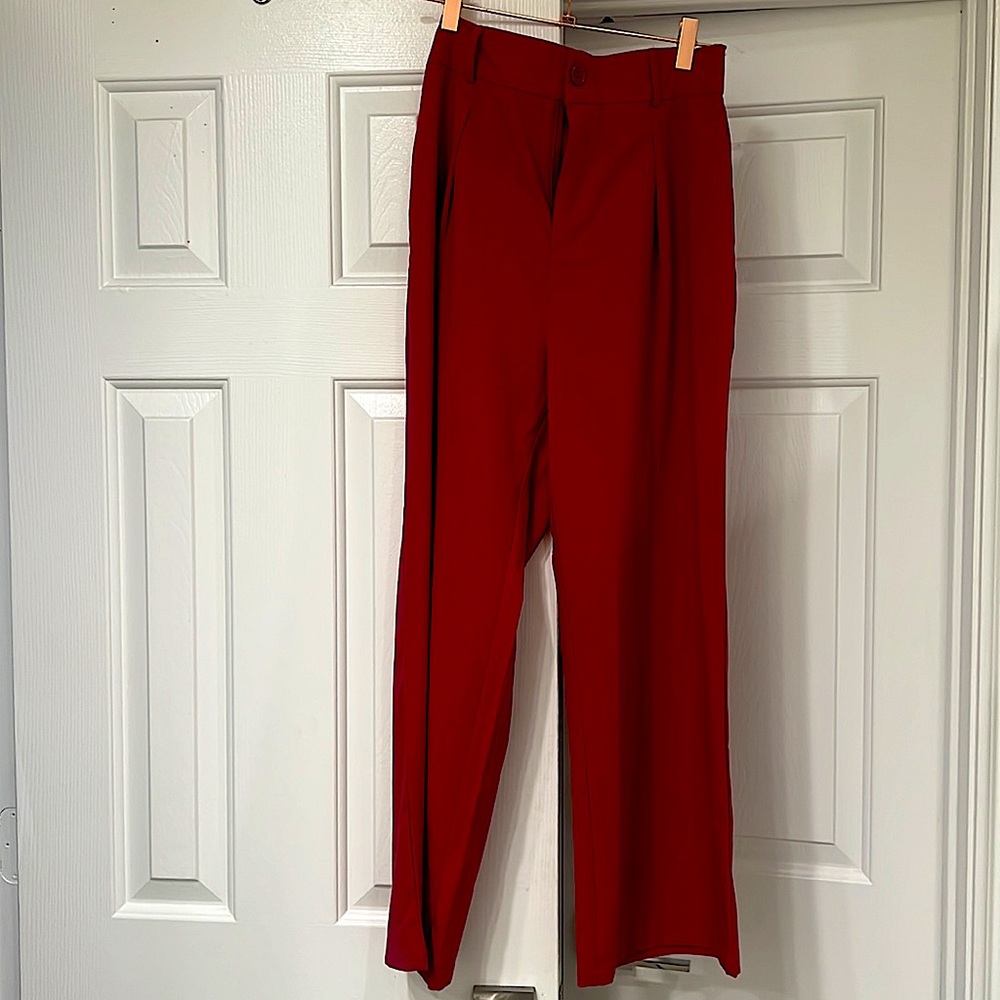 Size medium red wide leg pant